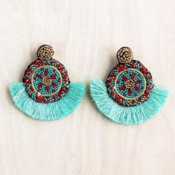 Tassel Fan Earrings - Picture 2 of 2